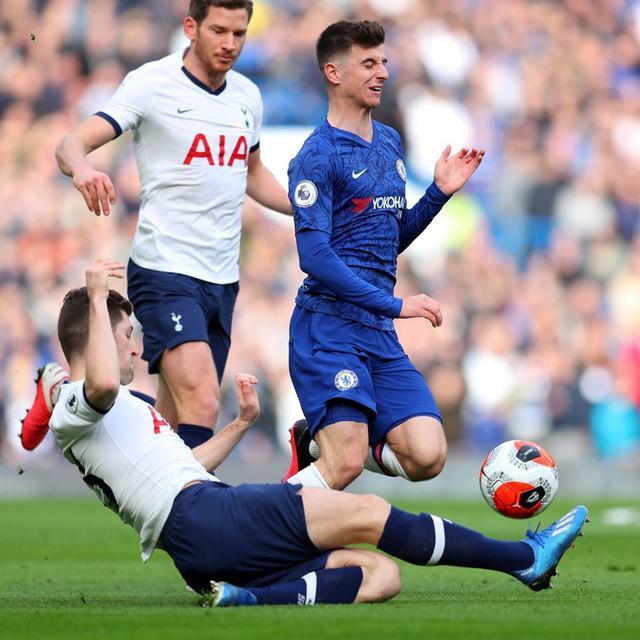  曝梅西转会切尔西 